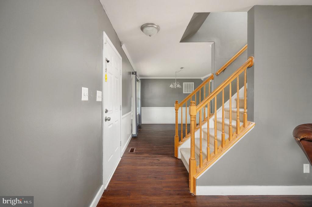 7504 LAURA LN, FREDERICKSBURG, Virginia 22407, 3 Bedrooms Bedrooms, ,3 BathroomsBathrooms,Residential,7504 LAURA LN,VASP2039678 MLS # VASP2039678