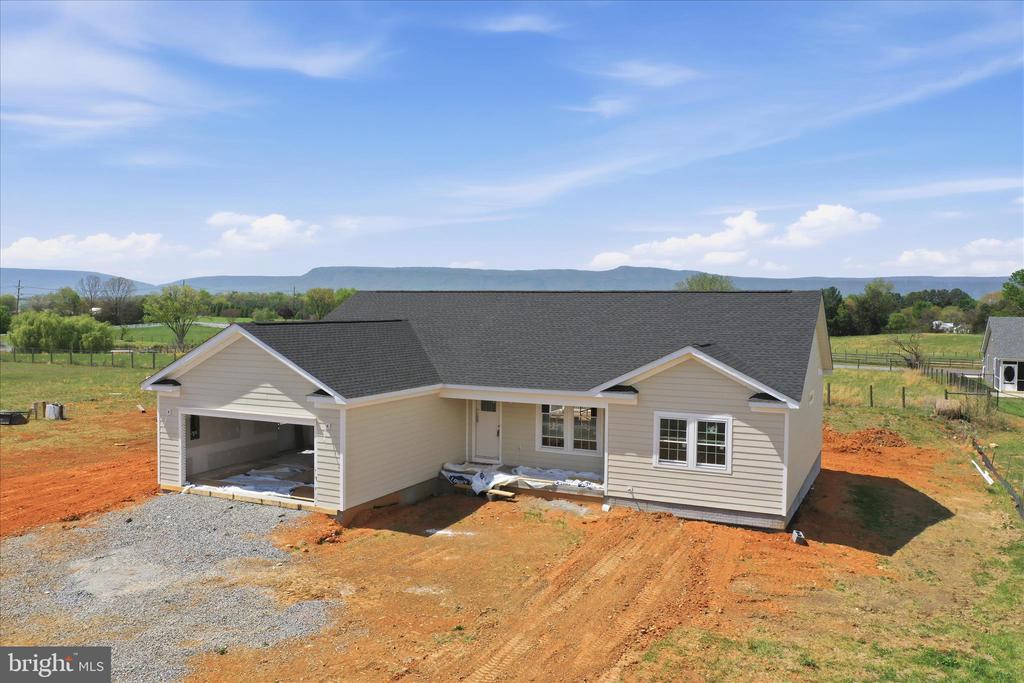 90 ARTHUR LN, LURAY, Virginia 22835, 3 Bedrooms Bedrooms, ,2 BathroomsBathrooms,Residential,90 ARTHUR LN,VAPA2006252 MLS # VAPA2006252