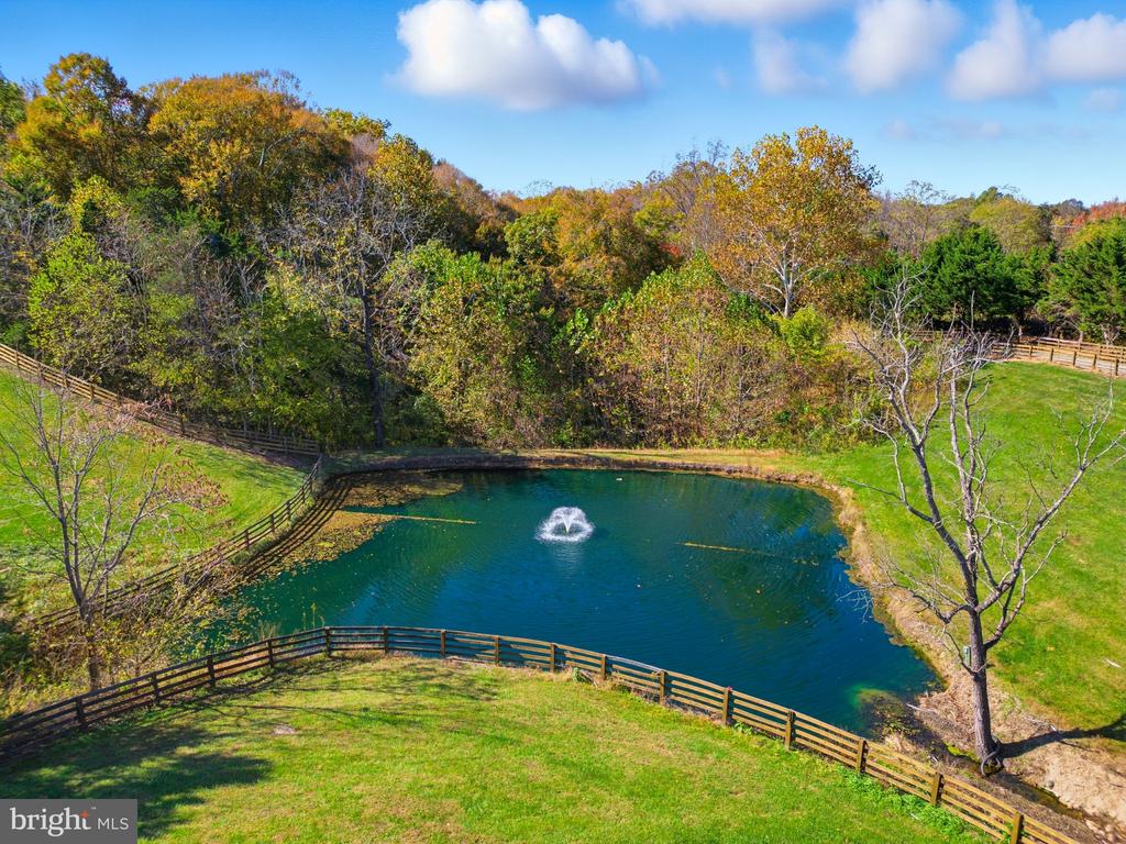 240 STONELEIGH RD, PALMYRA, Virginia 22963, 7 Bedrooms Bedrooms, ,5 BathroomsBathrooms,Residential,240 STONELEIGH RD,VAFN2000664 MLS # VAFN2000664