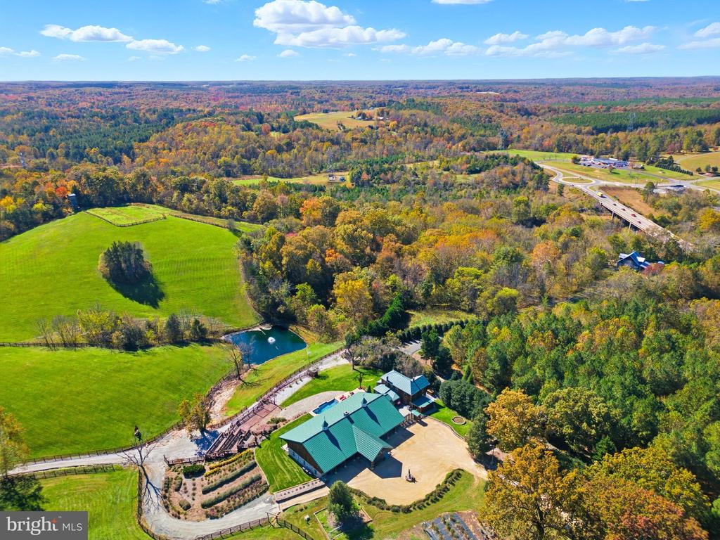 240 STONELEIGH RD, PALMYRA, Virginia 22963, 7 Bedrooms Bedrooms, ,5 BathroomsBathrooms,Residential,240 STONELEIGH RD,VAFN2000664 MLS # VAFN2000664