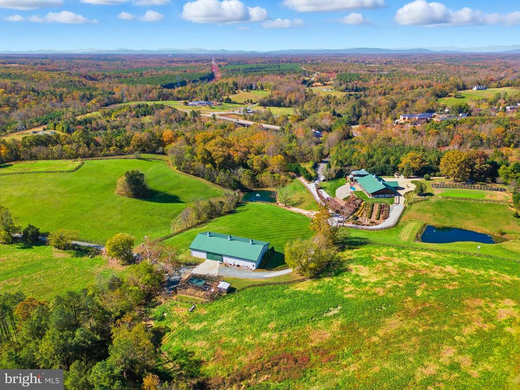 240 STONELEIGH RD, PALMYRA, Virginia 22963, 7 Bedrooms Bedrooms, ,5 BathroomsBathrooms,Residential,240 STONELEIGH RD,VAFN2000664 MLS # VAFN2000664