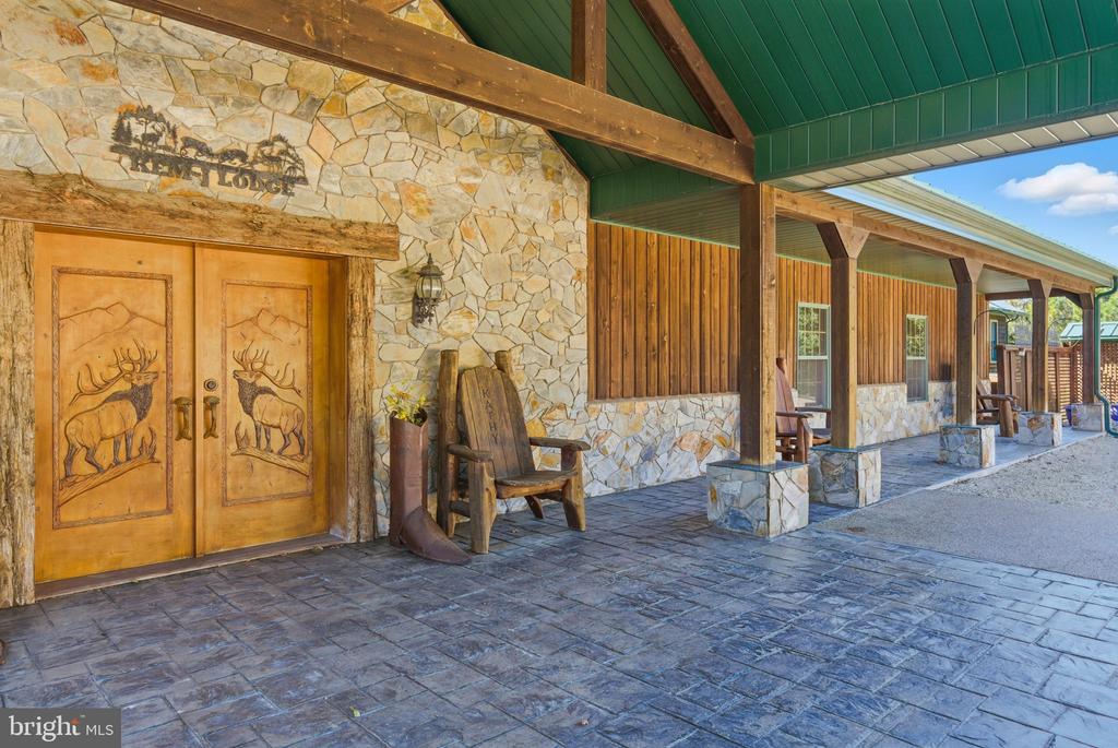 240 STONELEIGH RD, PALMYRA, Virginia 22963, 7 Bedrooms Bedrooms, ,5 BathroomsBathrooms,Residential,240 STONELEIGH RD,VAFN2000664 MLS # VAFN2000664