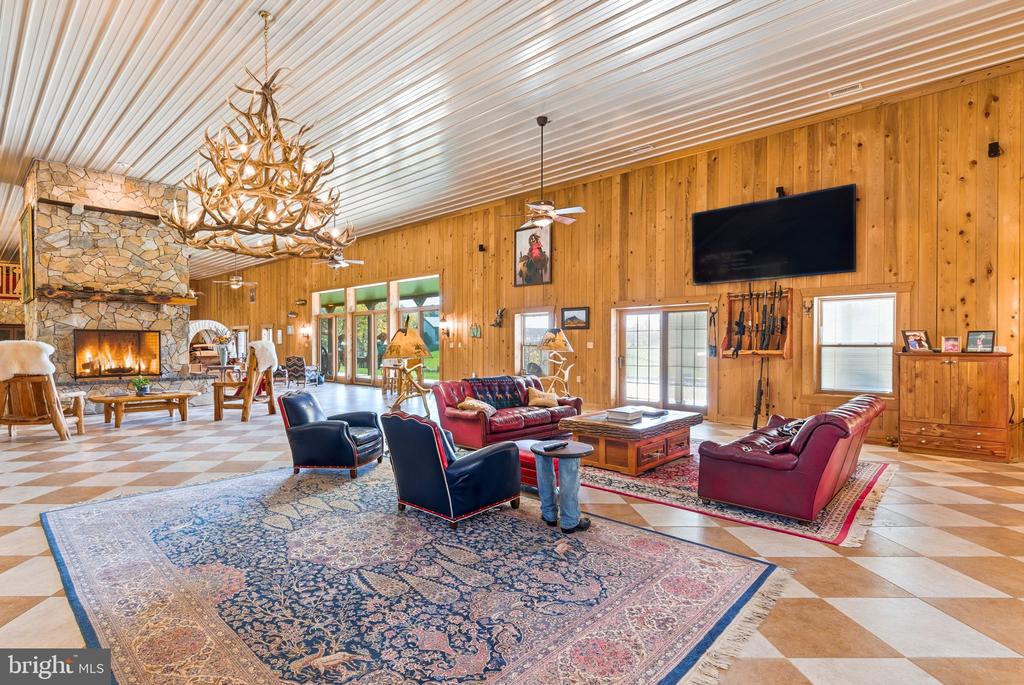 240 STONELEIGH RD, PALMYRA, Virginia 22963, 7 Bedrooms Bedrooms, ,5 BathroomsBathrooms,Residential,240 STONELEIGH RD,VAFN2000664 MLS # VAFN2000664