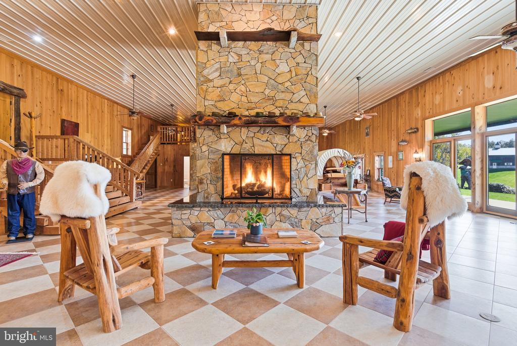 240 STONELEIGH RD, PALMYRA, Virginia 22963, 7 Bedrooms Bedrooms, ,5 BathroomsBathrooms,Residential,240 STONELEIGH RD,VAFN2000664 MLS # VAFN2000664