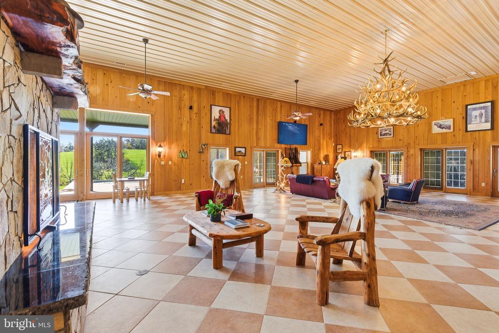 240 STONELEIGH RD, PALMYRA, Virginia 22963, 7 Bedrooms Bedrooms, ,5 BathroomsBathrooms,Residential,240 STONELEIGH RD,VAFN2000664 MLS # VAFN2000664