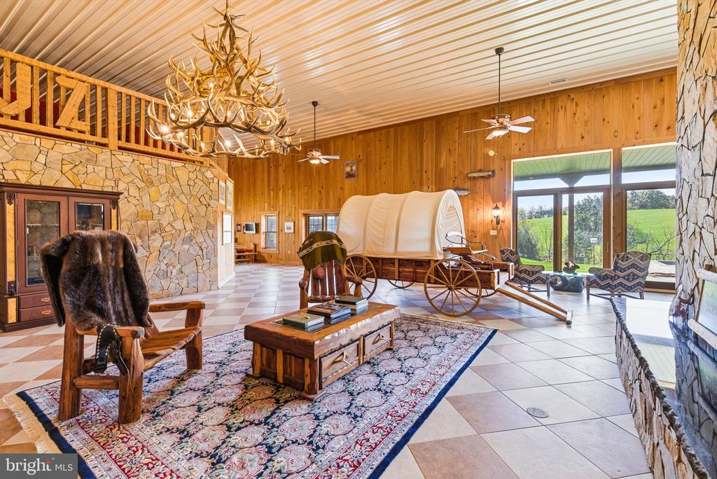 240 STONELEIGH RD, PALMYRA, Virginia 22963, 7 Bedrooms Bedrooms, ,5 BathroomsBathrooms,Residential,240 STONELEIGH RD,VAFN2000664 MLS # VAFN2000664