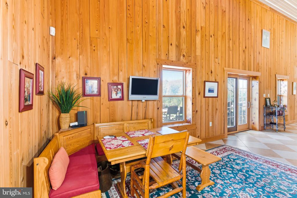 240 STONELEIGH RD, PALMYRA, Virginia 22963, 7 Bedrooms Bedrooms, ,5 BathroomsBathrooms,Residential,240 STONELEIGH RD,VAFN2000664 MLS # VAFN2000664