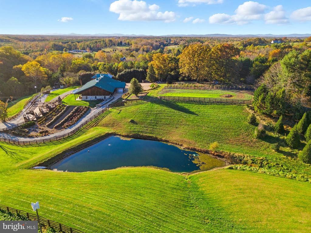 240 STONELEIGH RD, PALMYRA, Virginia 22963, 7 Bedrooms Bedrooms, ,5 BathroomsBathrooms,Residential,240 STONELEIGH RD,VAFN2000664 MLS # VAFN2000664