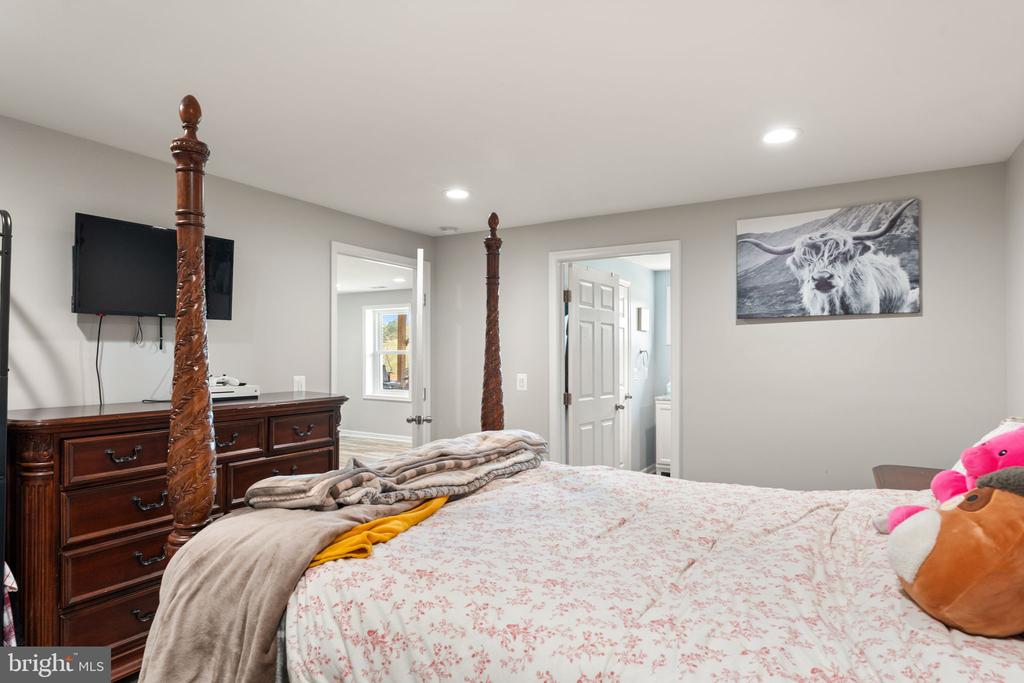 1388 NOVUM CHURCH, REVA, Virginia 22735, 4 Bedrooms Bedrooms, ,3 BathroomsBathrooms,Residential,1388 NOVUM CHURCH,VAMA2002698 MLS # VAMA2002698