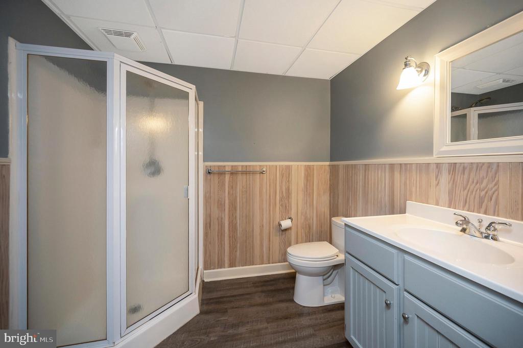 3195 FIERY RUN RD, LINDEN, Virginia, 5 Bedrooms Bedrooms, ,3 BathroomsBathrooms,Residential,3195 FIERY RUN RD,VAFQ2021536 MLS # VAFQ2021536