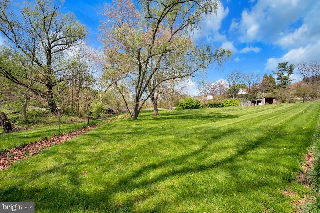 3195 FIERY RUN RD, LINDEN, Virginia, 5 Bedrooms Bedrooms, ,3 BathroomsBathrooms,Residential,3195 FIERY RUN RD,VAFQ2021536 MLS # VAFQ2021536