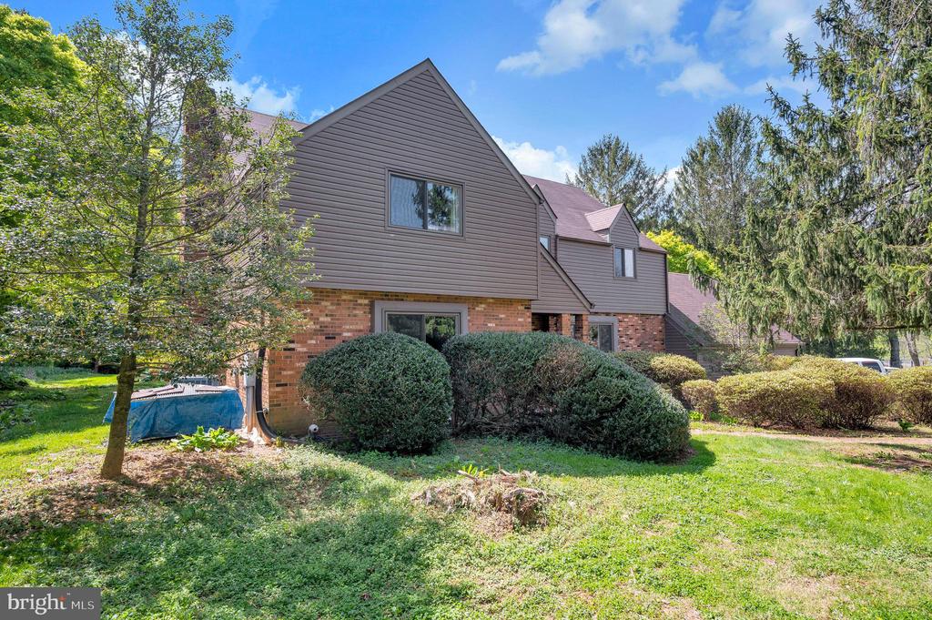 3195 FIERY RUN RD, LINDEN, Virginia, 5 Bedrooms Bedrooms, ,3 BathroomsBathrooms,Residential,3195 FIERY RUN RD,VAFQ2021536 MLS # VAFQ2021536