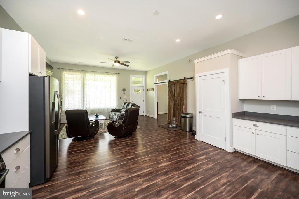 3195 FIERY RUN RD, LINDEN, Virginia, 5 Bedrooms Bedrooms, ,3 BathroomsBathrooms,Residential,3195 FIERY RUN RD,VAFQ2021536 MLS # VAFQ2021536