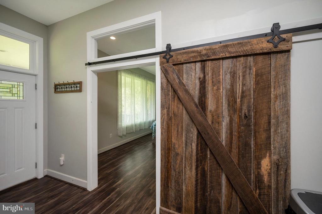 3195 FIERY RUN RD, LINDEN, Virginia, 5 Bedrooms Bedrooms, ,3 BathroomsBathrooms,Residential,3195 FIERY RUN RD,VAFQ2021536 MLS # VAFQ2021536