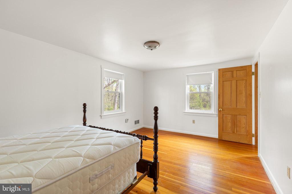 8358 BOTHA RD, WARRENTON, Virginia 20186, 3 Bedrooms Bedrooms, ,1 BathroomBathrooms,Residential,8358 BOTHA RD,VAFQ2021532 MLS # VAFQ2021532