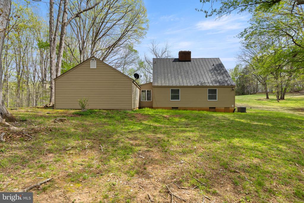 8358 BOTHA RD, WARRENTON, Virginia 20186, 3 Bedrooms Bedrooms, ,1 BathroomBathrooms,Residential,8358 BOTHA RD,VAFQ2021532 MLS # VAFQ2021532