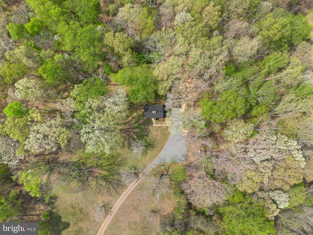 8358 BOTHA RD, WARRENTON, Virginia 20186, 3 Bedrooms Bedrooms, ,1 BathroomBathrooms,Residential,8358 BOTHA RD,VAFQ2021532 MLS # VAFQ2021532