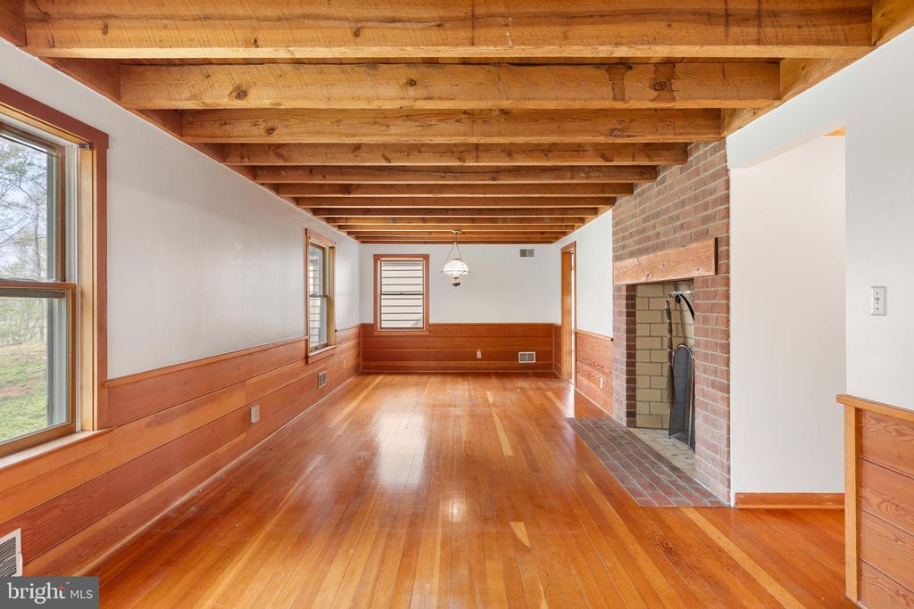 8358 BOTHA RD, WARRENTON, Virginia 20186, 3 Bedrooms Bedrooms, ,1 BathroomBathrooms,Residential,8358 BOTHA RD,VAFQ2021532 MLS # VAFQ2021532