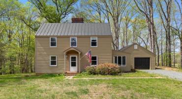 8358 BOTHA RD, WARRENTON, Virginia 20186, 3 Bedrooms Bedrooms, ,1 BathroomBathrooms,Residential,8358 BOTHA RD,VAFQ2021532 MLS # VAFQ2021532