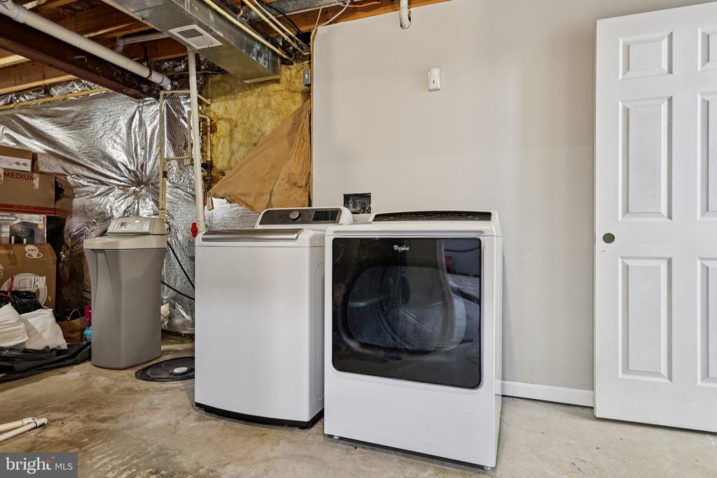 12232 PINEY LN, REMINGTON, Virginia 22734, 4 Bedrooms Bedrooms, ,2 BathroomsBathrooms,Residential,12232 PINEY LN,VAFQ2021582 MLS # VAFQ2021582