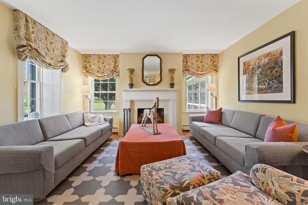 6370 JOHN BARTON PAYNE RD, MARSHALL, Virginia, 3 Bedrooms Bedrooms, ,2 BathroomsBathrooms,Residential,6370 JOHN BARTON PAYNE RD,VAFQ2021580 MLS # VAFQ2021580