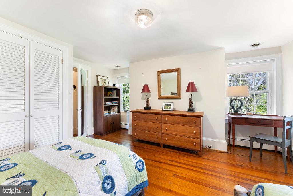 6370 JOHN BARTON PAYNE RD, MARSHALL, Virginia, 3 Bedrooms Bedrooms, ,2 BathroomsBathrooms,Residential,6370 JOHN BARTON PAYNE RD,VAFQ2021580 MLS # VAFQ2021580