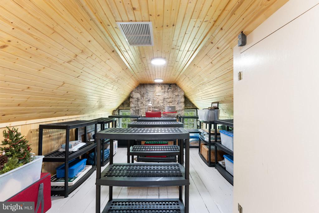 6370 JOHN BARTON PAYNE RD, MARSHALL, Virginia, 3 Bedrooms Bedrooms, ,2 BathroomsBathrooms,Residential,6370 JOHN BARTON PAYNE RD,VAFQ2021580 MLS # VAFQ2021580