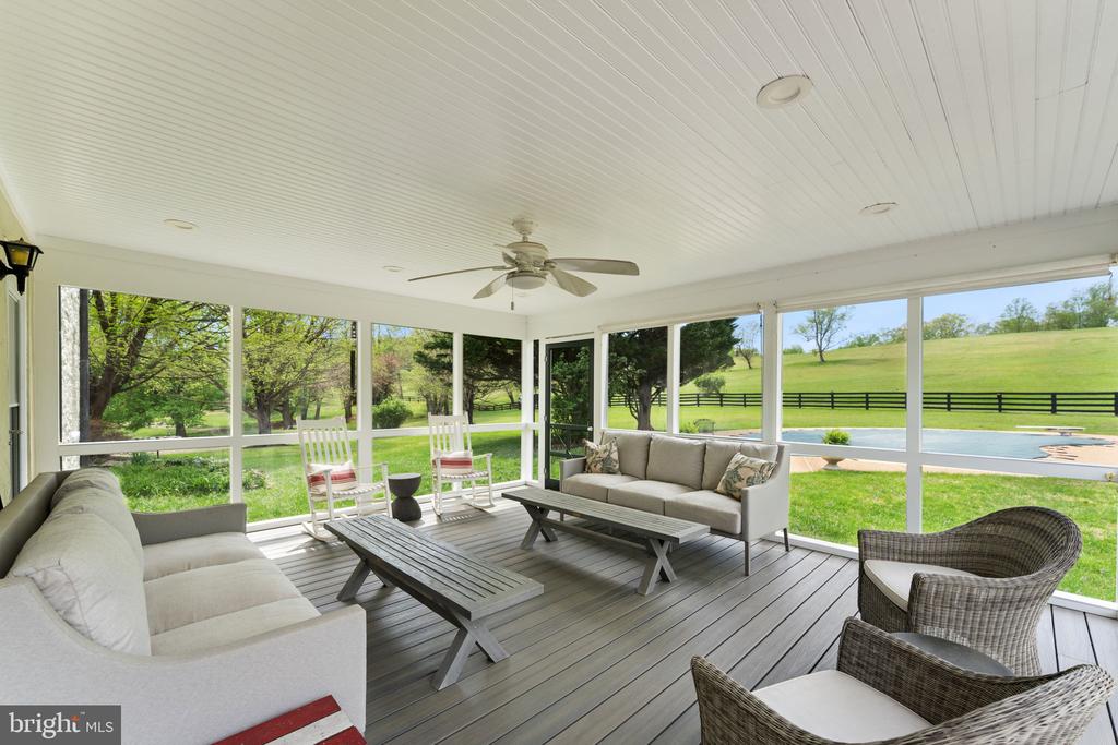 6370 JOHN BARTON PAYNE RD, MARSHALL, Virginia, 3 Bedrooms Bedrooms, ,2 BathroomsBathrooms,Residential,6370 JOHN BARTON PAYNE RD,VAFQ2021580 MLS # VAFQ2021580