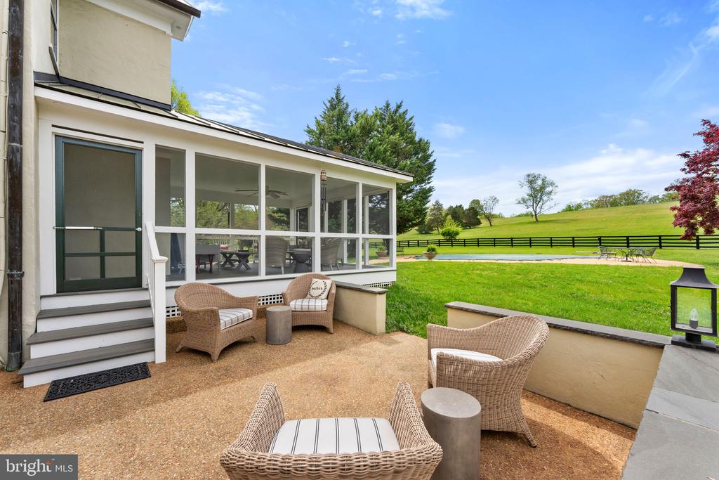 6370 JOHN BARTON PAYNE RD, MARSHALL, Virginia, 3 Bedrooms Bedrooms, ,2 BathroomsBathrooms,Residential,6370 JOHN BARTON PAYNE RD,VAFQ2021580 MLS # VAFQ2021580