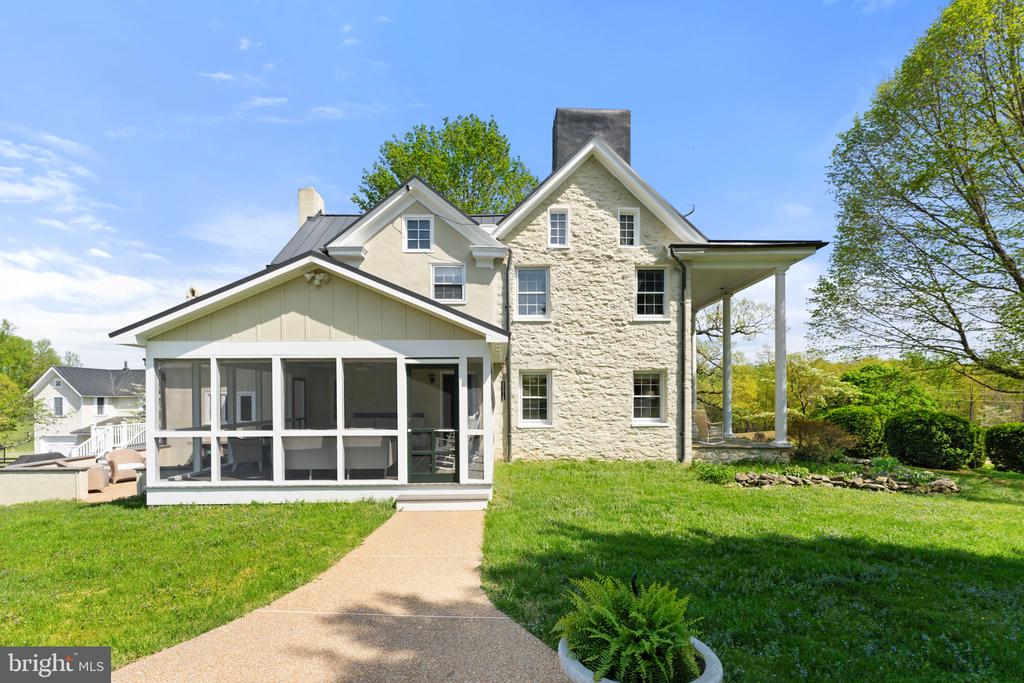 6370 JOHN BARTON PAYNE RD, MARSHALL, Virginia, 3 Bedrooms Bedrooms, ,2 BathroomsBathrooms,Residential,6370 JOHN BARTON PAYNE RD,VAFQ2021580 MLS # VAFQ2021580