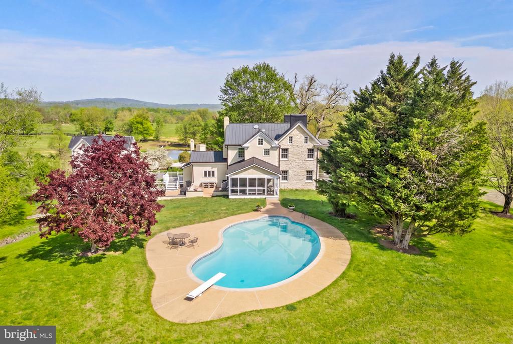 6370 JOHN BARTON PAYNE RD, MARSHALL, Virginia, 3 Bedrooms Bedrooms, ,2 BathroomsBathrooms,Residential,6370 JOHN BARTON PAYNE RD,VAFQ2021580 MLS # VAFQ2021580