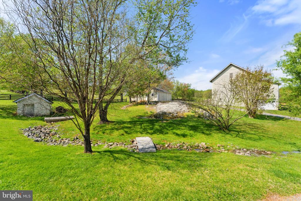 6370 JOHN BARTON PAYNE RD, MARSHALL, Virginia, 3 Bedrooms Bedrooms, ,2 BathroomsBathrooms,Residential,6370 JOHN BARTON PAYNE RD,VAFQ2021580 MLS # VAFQ2021580