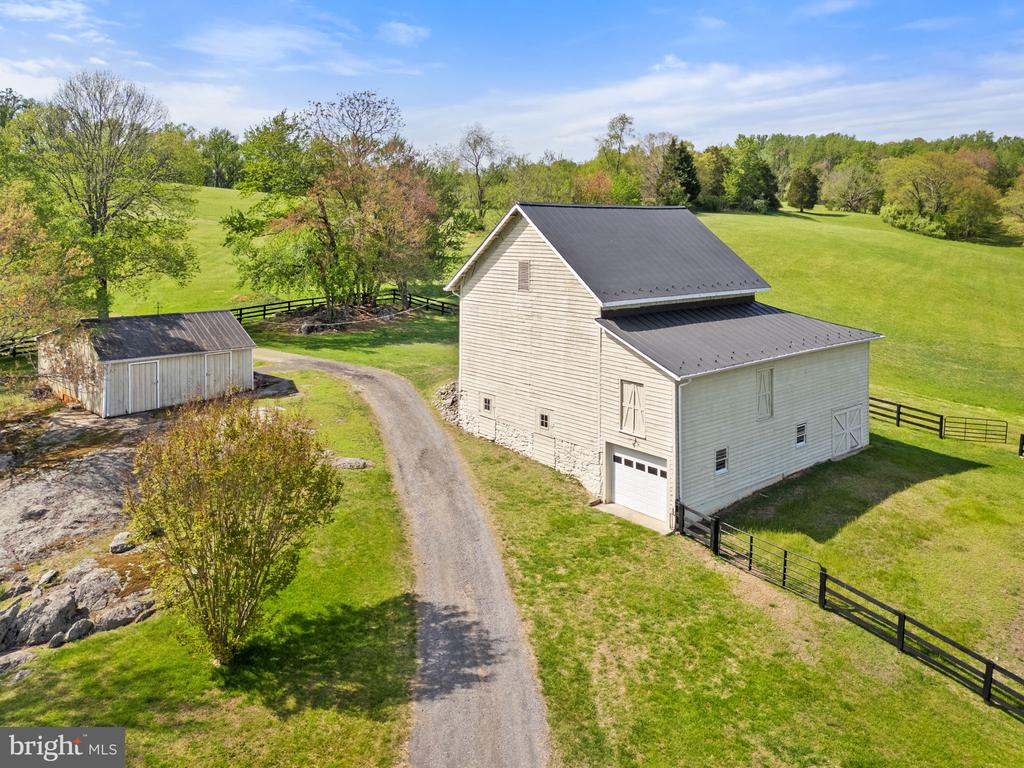 6370 JOHN BARTON PAYNE RD, MARSHALL, Virginia, 3 Bedrooms Bedrooms, ,2 BathroomsBathrooms,Residential,6370 JOHN BARTON PAYNE RD,VAFQ2021580 MLS # VAFQ2021580