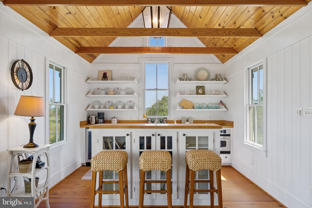 6370 JOHN BARTON PAYNE RD, MARSHALL, Virginia, 3 Bedrooms Bedrooms, ,2 BathroomsBathrooms,Residential,6370 JOHN BARTON PAYNE RD,VAFQ2021580 MLS # VAFQ2021580