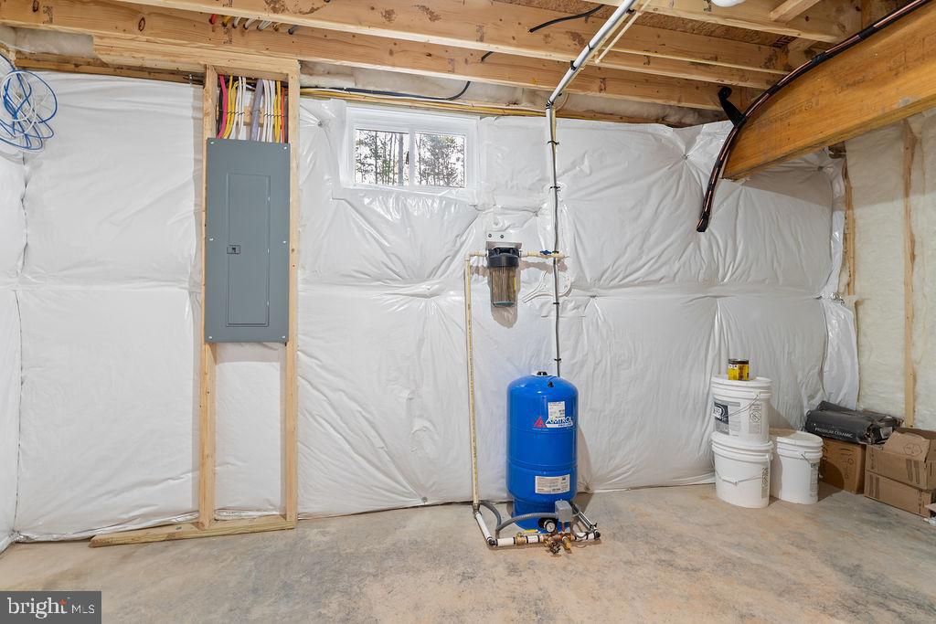 729 VAWTER CORNER RD, LOUISA, Virginia 23093, ,Residential,729 VAWTER CORNER RD,VALA2009674 MLS # VALA2009674