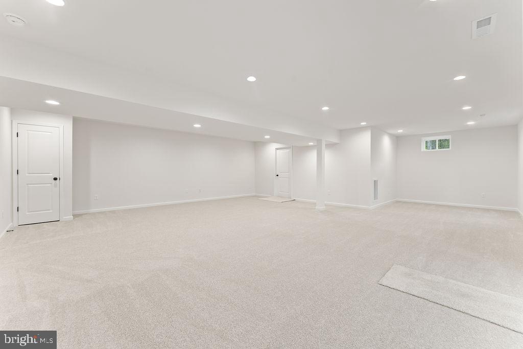 729 VAWTER CORNER RD, LOUISA, Virginia 23093, ,Residential,729 VAWTER CORNER RD,VALA2009674 MLS # VALA2009674