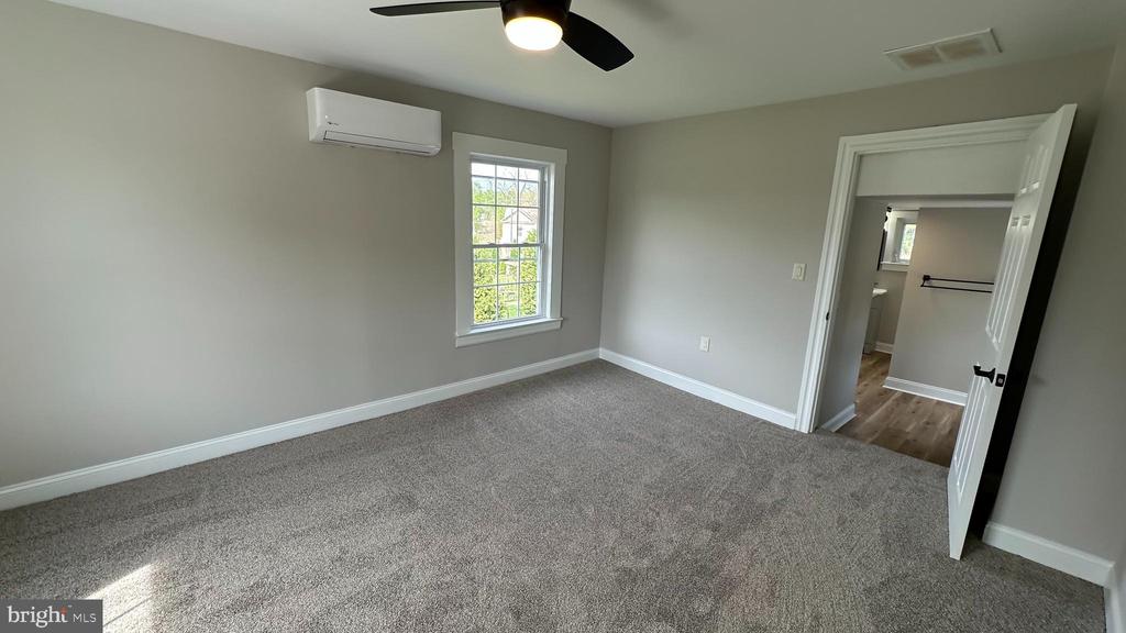 206 2ND ST, SHENANDOAH, Virginia 22849, 3 Bedrooms Bedrooms, ,2 BathroomsBathrooms,Residential,206 2ND ST,VAPA2006306 MLS # VAPA2006306