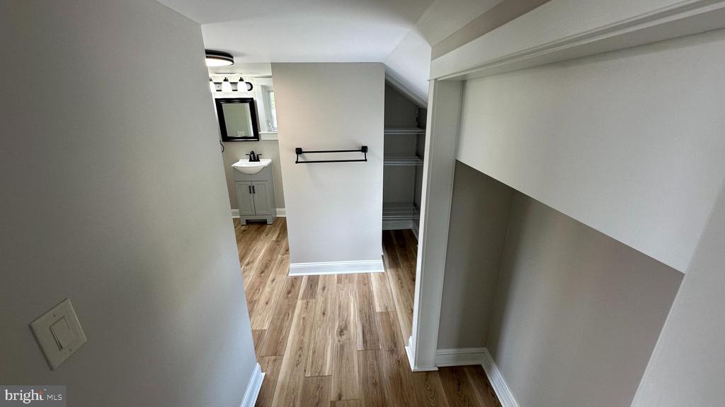 206 2ND ST, SHENANDOAH, Virginia 22849, 3 Bedrooms Bedrooms, ,2 BathroomsBathrooms,Residential,206 2ND ST,VAPA2006306 MLS # VAPA2006306