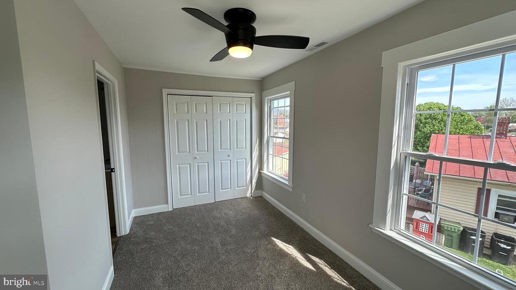 206 2ND ST, SHENANDOAH, Virginia 22849, 3 Bedrooms Bedrooms, ,2 BathroomsBathrooms,Residential,206 2ND ST,VAPA2006306 MLS # VAPA2006306