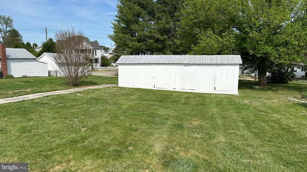 206 2ND ST, SHENANDOAH, Virginia 22849, 3 Bedrooms Bedrooms, ,2 BathroomsBathrooms,Residential,206 2ND ST,VAPA2006306 MLS # VAPA2006306