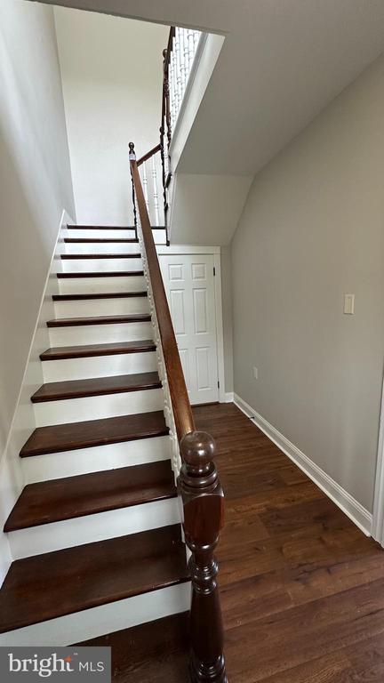 206 2ND ST, SHENANDOAH, Virginia 22849, 3 Bedrooms Bedrooms, ,2 BathroomsBathrooms,Residential,206 2ND ST,VAPA2006306 MLS # VAPA2006306