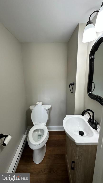 206 2ND ST, SHENANDOAH, Virginia 22849, 3 Bedrooms Bedrooms, ,2 BathroomsBathrooms,Residential,206 2ND ST,VAPA2006306 MLS # VAPA2006306