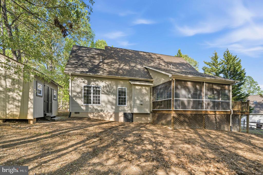 4 HIGHLAND RD, PALMYRA, Virginia 22963, 4 Bedrooms Bedrooms, ,2 BathroomsBathrooms,Residential,4 HIGHLAND RD,VAFN2000670 MLS # VAFN2000670