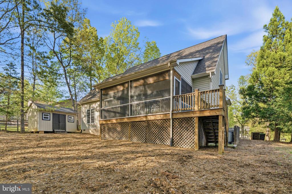 4 HIGHLAND RD, PALMYRA, Virginia 22963, 4 Bedrooms Bedrooms, ,2 BathroomsBathrooms,Residential,4 HIGHLAND RD,VAFN2000670 MLS # VAFN2000670