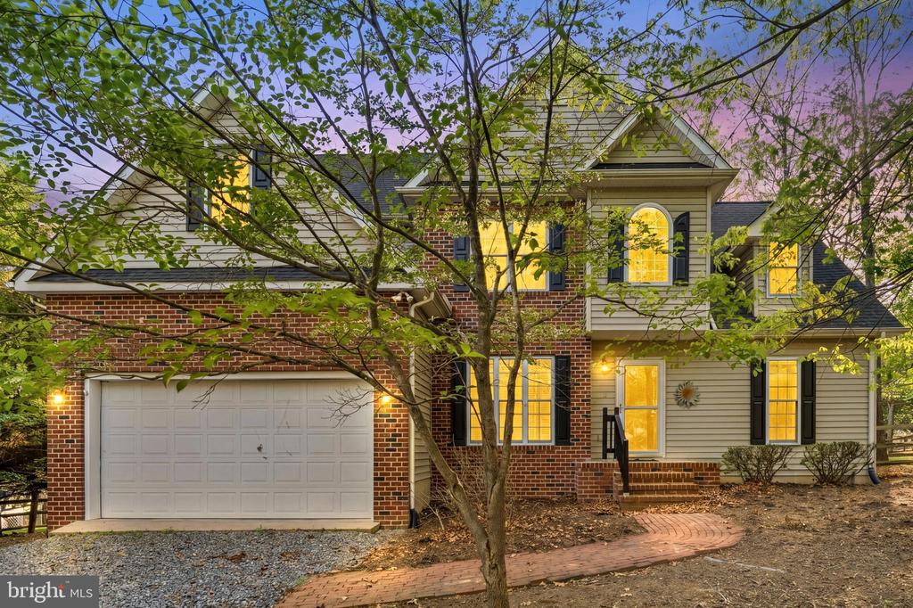 4 HIGHLAND RD, PALMYRA, Virginia 22963, 4 Bedrooms Bedrooms, ,2 BathroomsBathrooms,Residential,4 HIGHLAND RD,VAFN2000670 MLS # VAFN2000670