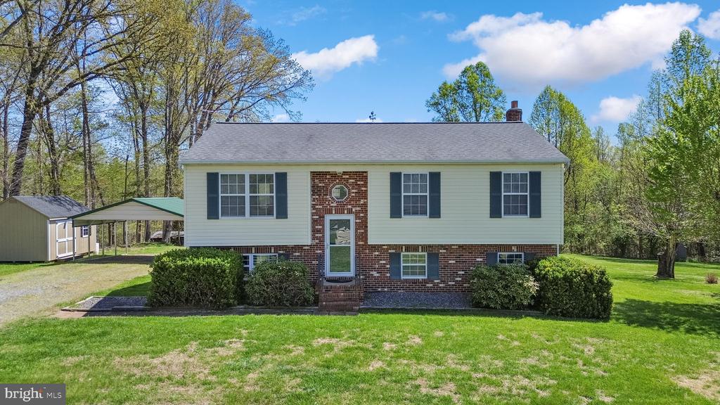 6421 HALEYS MILL RD, SPOTSYLVANIA, Virginia 22551, 3 Bedrooms Bedrooms, ,2 BathroomsBathrooms,Residential,6421 HALEYS MILL RD,VASP2040796 MLS # VASP2040796
