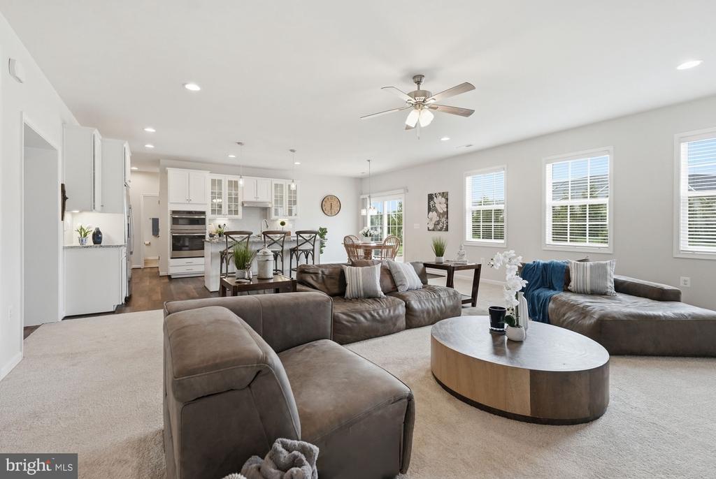 11804 EAGLE RIDGE DR, SPOTSYLVANIA, Virginia 22551, 3 Bedrooms Bedrooms, ,2 BathroomsBathrooms,Residential,11804 EAGLE RIDGE DR,VASP2040698 MLS # VASP2040698