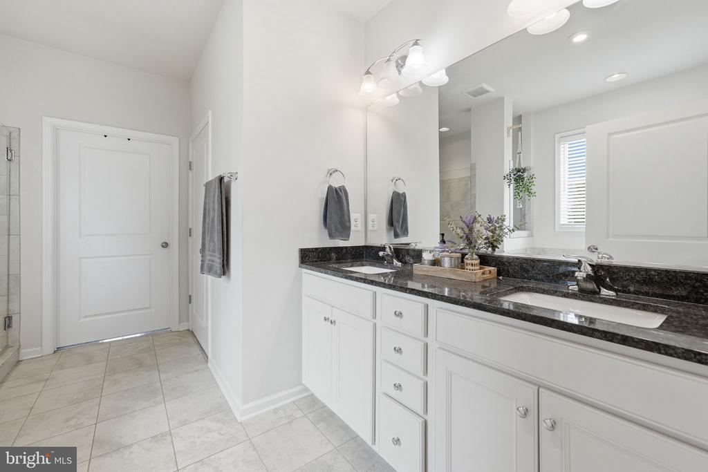 11804 EAGLE RIDGE DR, SPOTSYLVANIA, Virginia 22551, 3 Bedrooms Bedrooms, ,2 BathroomsBathrooms,Residential,11804 EAGLE RIDGE DR,VASP2040698 MLS # VASP2040698