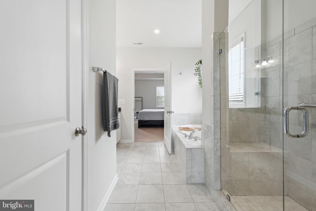 11804 EAGLE RIDGE DR, SPOTSYLVANIA, Virginia 22551, 3 Bedrooms Bedrooms, ,2 BathroomsBathrooms,Residential,11804 EAGLE RIDGE DR,VASP2040698 MLS # VASP2040698