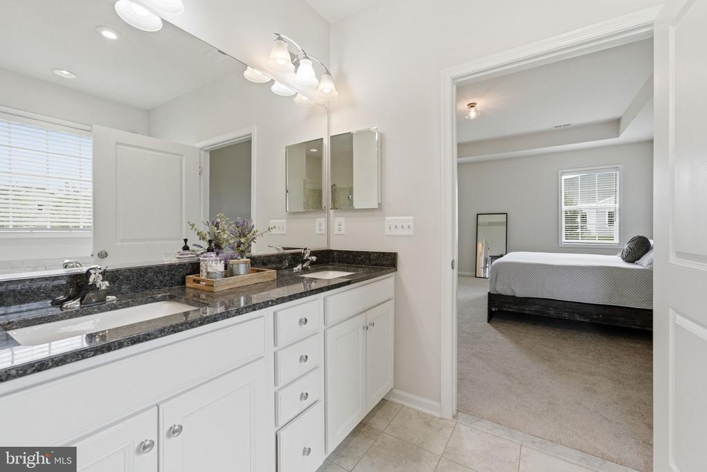 11804 EAGLE RIDGE DR, SPOTSYLVANIA, Virginia 22551, 3 Bedrooms Bedrooms, ,2 BathroomsBathrooms,Residential,11804 EAGLE RIDGE DR,VASP2040698 MLS # VASP2040698